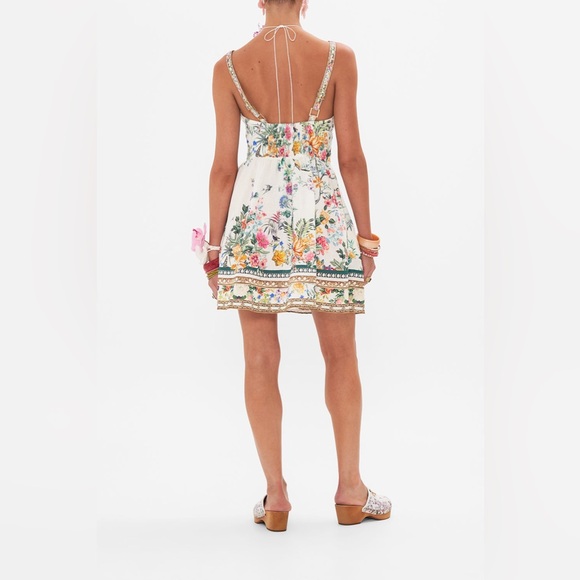 ‼️Last discount before it goes to auction.‼️Camilla Plumes & Parterres Dress - Picture 6 of 8